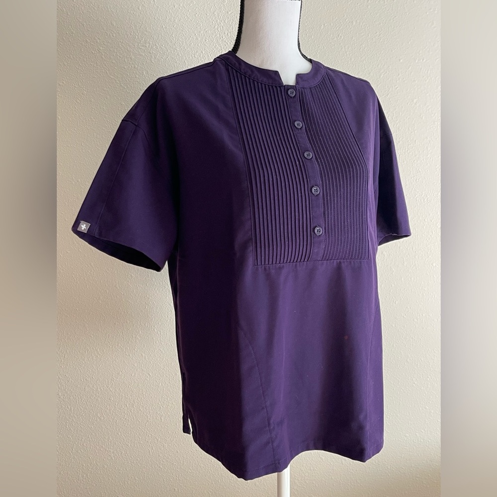 Figs Scrubs limited edition purple Mua scrub top, sz Small